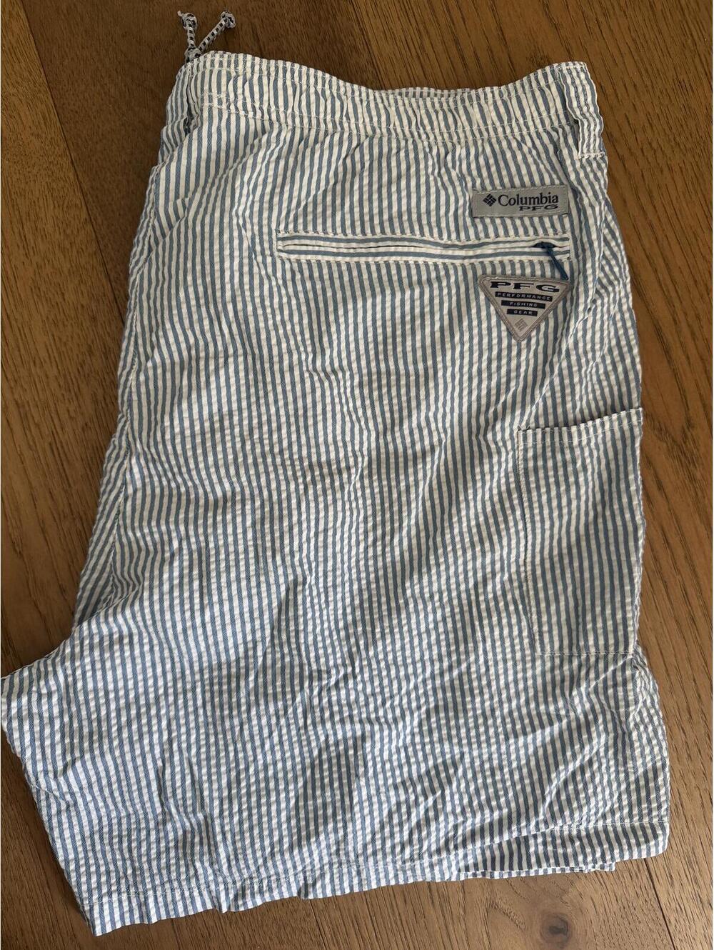Columbia Men's Seersucker Shorts-XL
